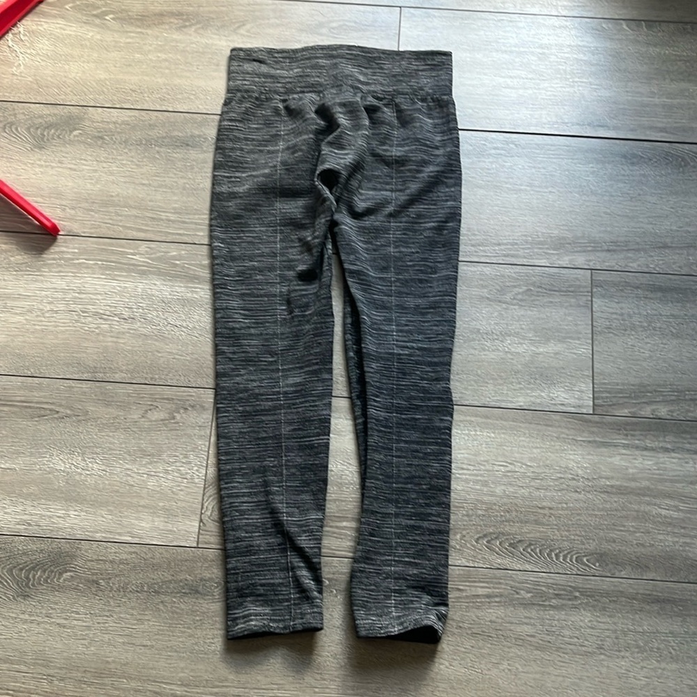 Ardene Grey Zipper Back Leggings MM133